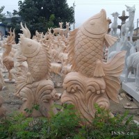 石雕噴水魚